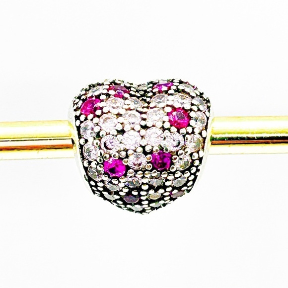 NWOT Pandora compatible pink heart charm - Picture 3 of 11
